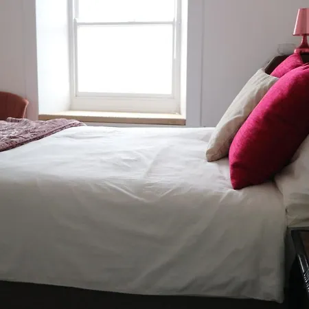 Peterborough House 세인트오빈