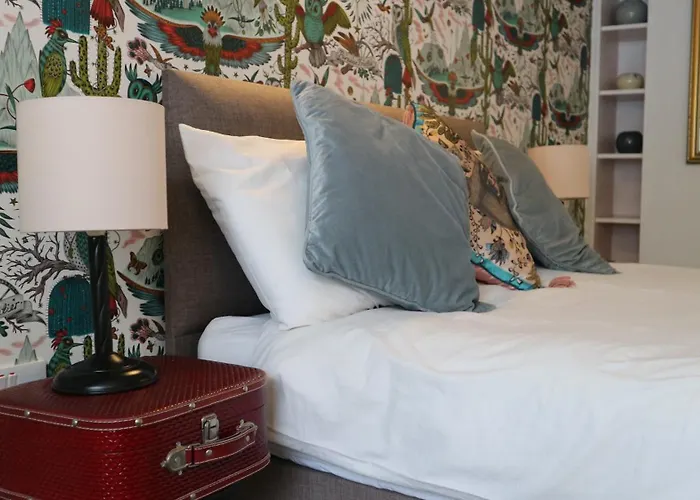 Peterborough House St Aubin