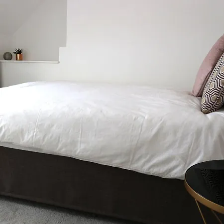 Peterborough House St Aubin