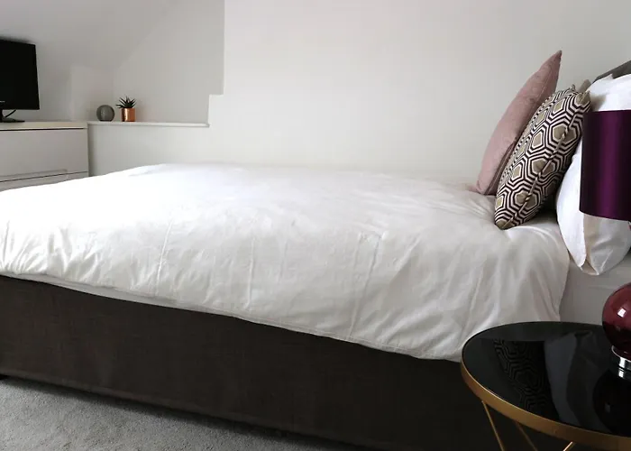 Peterborough House St Aubin