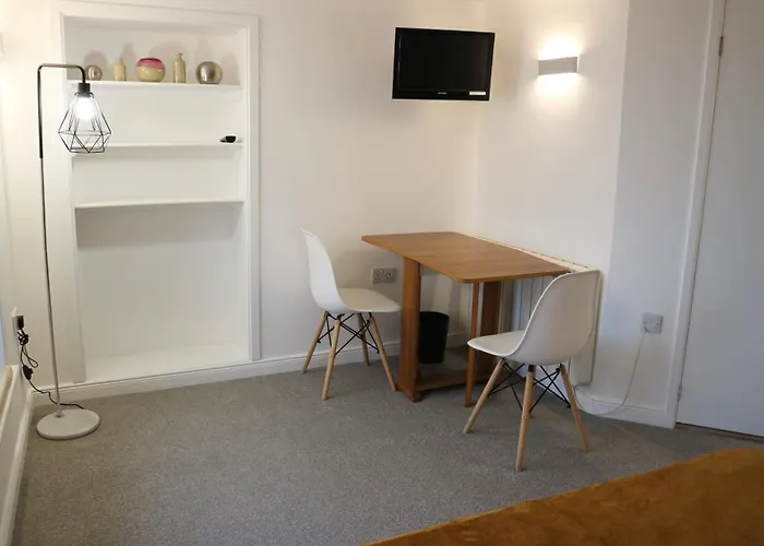 Peterborough House St Aubin